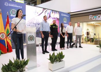 Distrito y empresarios se unen por la seguridad ciudadana con nuevo frente en centros comerciales