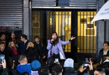 Corte Suprema de Argentina confirma condena de 6 años de prisión a Cristina Fernández de Kirchner por corrupción