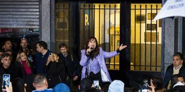 Corte Suprema de Argentina confirma condena de 6 años de prisión a Cristina Fernández de Kirchner por corrupción