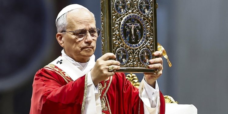 El Papa pide a la Iglesia “abrirse a los cambios” y “buscar nuevos caminos”