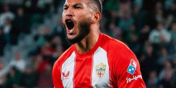Luis Javier Suárez reemplaza a Santos Borré en la selección, tras lesión en el abdomen