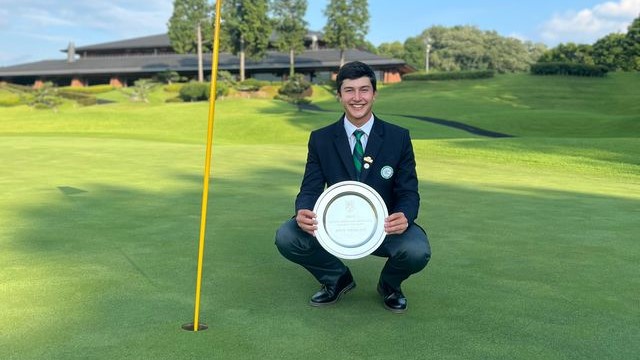 Tomás Restrepo hace historia y le da a Colombia su primer título mundial juvenil de golf