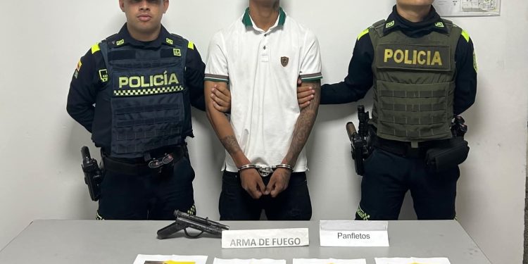 Capturan a joven con arma de fuego y panfletos de “Los Costeños” en Soledad