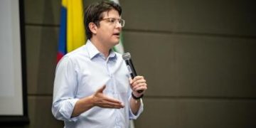 Human Rights Watch sobre atentado contra Miguel Uribe: “Un golpe a la democracia”
