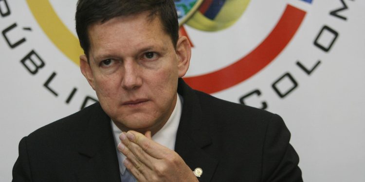 Wilson Ruiz arremete contra Petro: “No está en condiciones de gobernar”