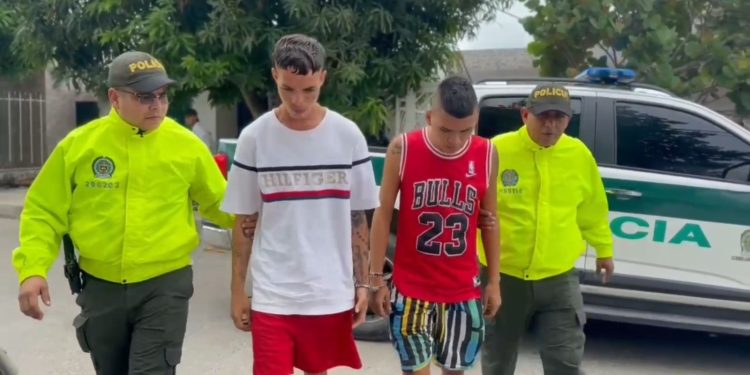 Caen alias “Estrellita” y alias “Miguel Cuervo”, presuntos integrantes de “Los Costeños” en Baranoa