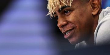 Lamine Yamal evita la presión: “Me irá mal si pienso que necesito ganar el Balón de Oro”