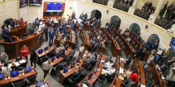 Senado hunde ponencia alternativa de la reforma laboral presentada por Aída Avella