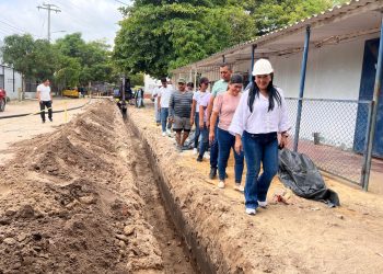 Malambo inició obras de redes de agua potable en San Antonio