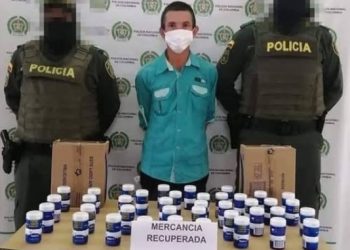 Capturan a hombre por robar 40 desodorantes Yodora en Corozal: dijo que eran “para uso personal”
