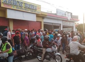 Cajera herida de bala en ataque extorsivo en el barrio La Paz al suroccidente de Barranquilla