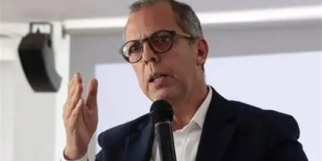 Critican a Alfredo Saade por difundir noticia falsa sobre Miguel Uribe Turbay