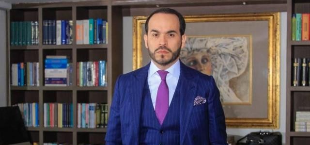 De La Espriella critica plan de pasaportes en manos de la Imprenta Nacional: “Petro planea atornillarse al poder”
