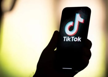 Padre asesinó a su hija de 16 años por negarse a borrar su cuenta de TikTok en Pakistán