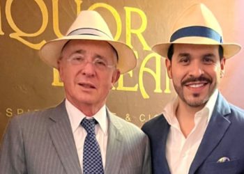 Abelardo De la Espriella no descarta a Álvaro Uribe como su fórmula vicepresidencial