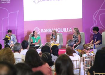 Barranquilla pone el foco en la discapacidad: más de 42 mil personas registradas y 23 mil cuidadores, en su mayoría mujeres