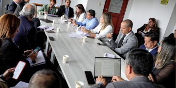 La Procuraduría avanza en la implementación de una estrategia interinstitucional para superar la escasez y dificultades de acceso a insulinas