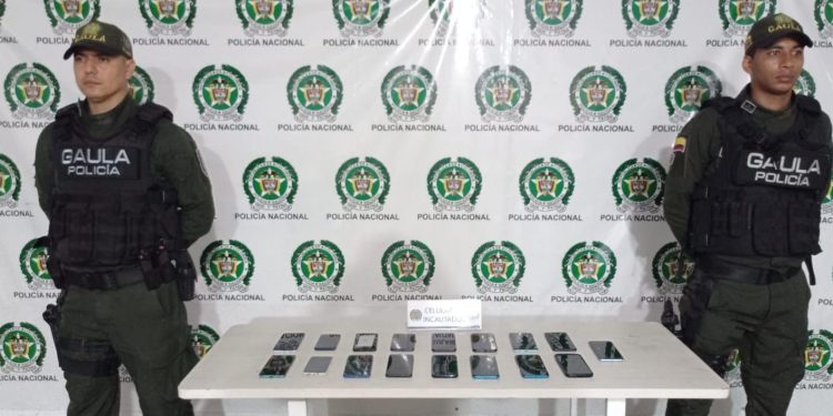 Desde las cárceles, el crimen no descansa: incautan 18 celulares usados para extorsión y homicidios