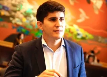 Wadith Manzur pidió ser escuchado, pero volvió a guardar silencio tras conocer que no sería capturado