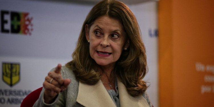 Marta Lucía Ramírez aclara que carta a Marco Rubio con nombres de excancilleres era solo un “borrador”