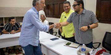 Gobierno de Eduardo Verano anuncia más cupos gratuitos para educación superior 