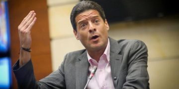Senador Mauricio Gómez celebra fallo que tumba cobros retroactivos de valorización