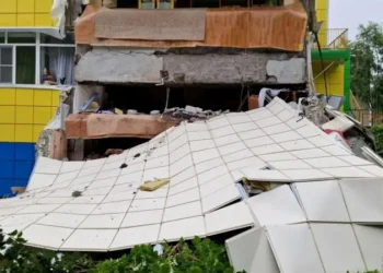 Tsunami tras terremoto de magnitud 8,8 sacude el Pacífico: olas llegan a Hawái y California, y hay alerta para Colombia y otros países