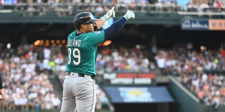 Dónovan Solano impulsa a los Marineros con bateo oportuno ante Tigres