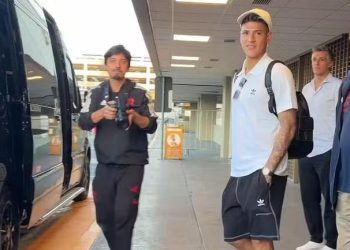 Jorge Carrascal aterriza en Brasil: Será nuevo jugador del Flamengo