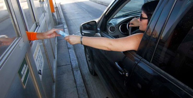 Peajes más caros y transporte más costoso: el ajuste que sacude las carreteras del país
