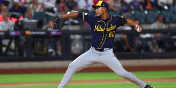 La ofensiva latina de los Mets castiga a José Quintana en Nueva York