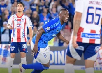 Millonarios despierta y le arrebata el invicto a Junior con un contundente 3–0 en El Campín