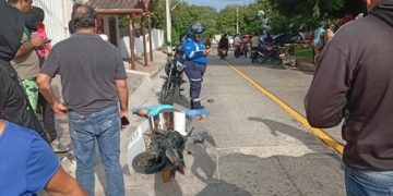 Joven pierde la vida en accidente de moto en la bajada a Salgar, sector Las Tres Piedras