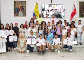 Jóvenes que transforman el Atlántico recibieron la Orden al Mérito Joven Líder Protagonista del Cambio