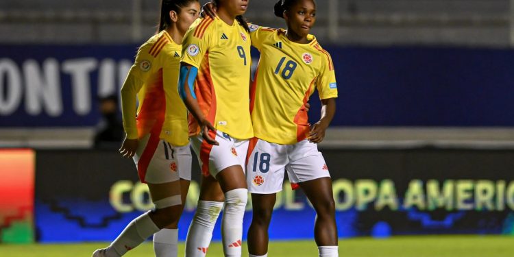 Colombia mantiene su mejor puesto histórico en el ranking FIFA femenino