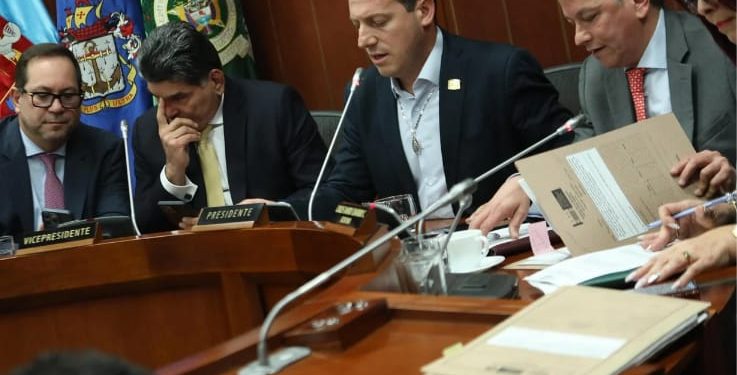 Aprobados en primer debate proyectos que buscan fortalecer la Procuraduría General de la Nación