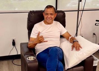 Iván René Valenciano aclara que no padece cáncer y continúa en tratamiento médico