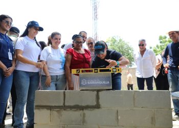 “El barrio 7 de Abril tendrá nuevo colegio, con una inversión de $20.000 millones de la platica de los barranquilleros”: alcalde Char