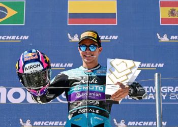 David Alonso hace historia: Primera victoria colombiana en Moto2