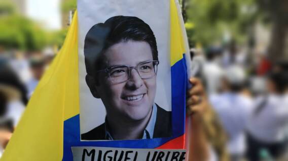 Alcalde Alejandro Char decreta tres días de duelo en Barranquilla por fallecimiento del senador Miguel Uribe