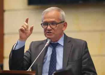 Más de 600 correos, una declaración y numerosa documentación recopiló la Procuraduría en inspección a la Cancillería por el caso de Carlos Ramón González Merchán
