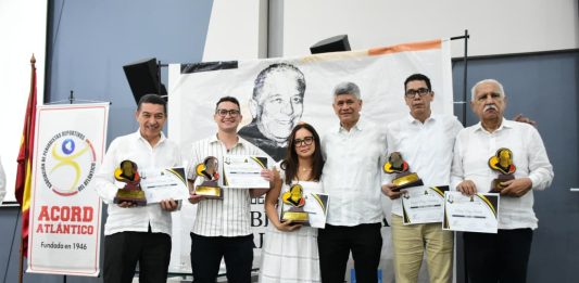 Tres voces destacadas del periodismo deportivo brillan en la tercera edición del Premio Tecnoglass – Fabio Poveda Márquez