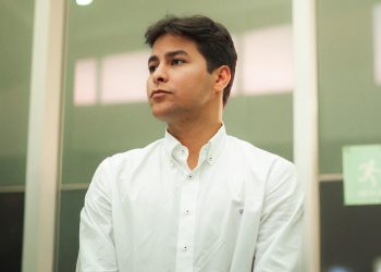 Camilo Torres Villalba anuncia su candidatura al Senado y reordena el tablero político del Atlántico