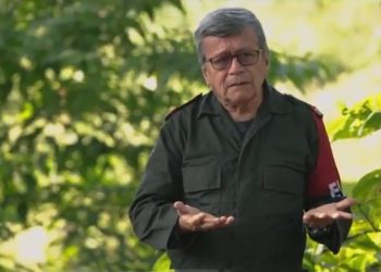 Reaparece el guerrillero Pablo Beltrán y plantea salida para destrabar el diálogo de paz