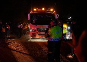 Más de 400 indígenas Emberá retornan a sus territorios desde Bogotá