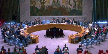 El Consejo de Seguridad de la ONU reimpone sanciones a Irán por su programa nuclear