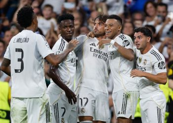 Arranca la Champions con sorpresas, polémicas y empates de infarto