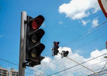 Se habilita nuevo semáforo en la calle 53 con carrera 44