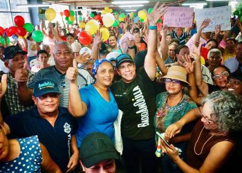 Más cerca de la gente: alcalde Char hace ‘entregatón’ de 800 nuevos mejoramientos de vivienda a familias barranquilleras