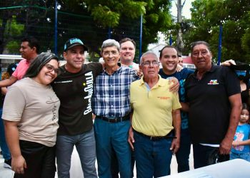 Alcalde Char inicia obras de cancha en 7 de Abril y parque en San Salvador